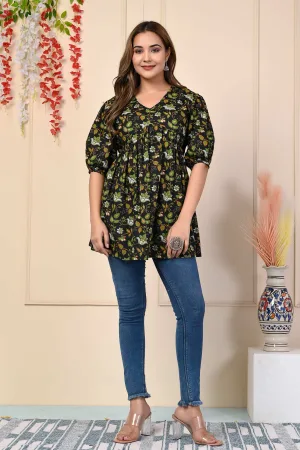 Dramatic herb green black