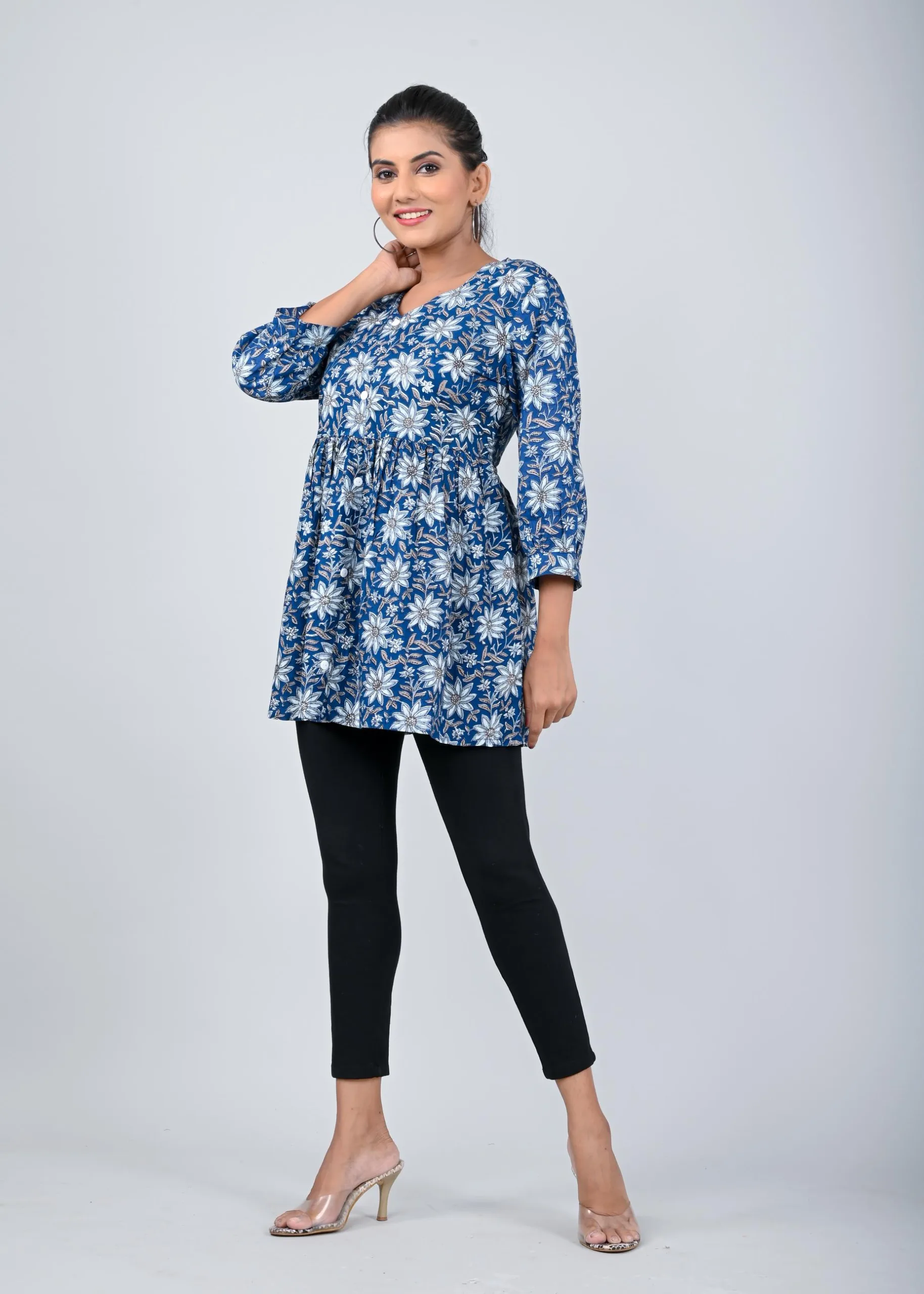 Daisy blue peplum top - Image 4